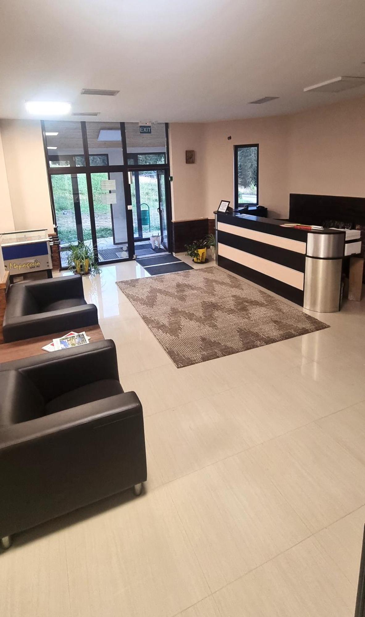 High Five Villas ปอมโปโรโว ภายนอก รูปภาพ