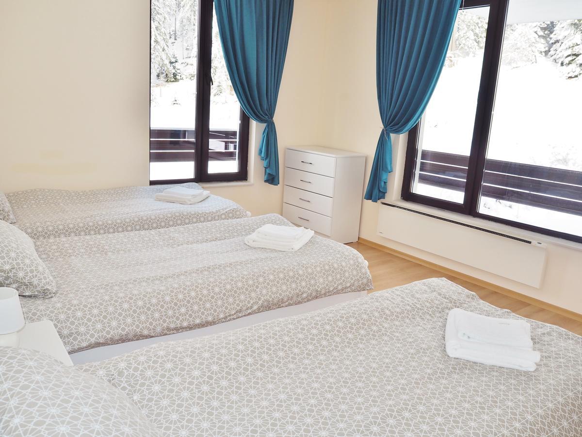 High Five Villas ปอมโปโรโว ภายนอก รูปภาพ